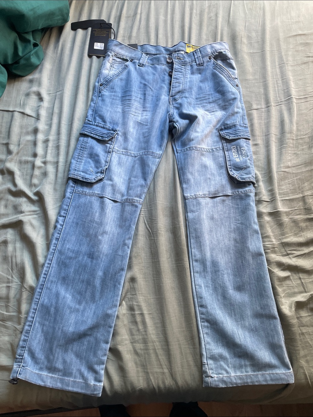 Light Blue Men's Cargo Jeans - Durable Pocket Design